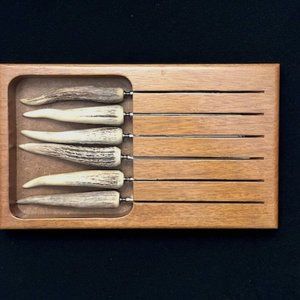 Set of 6 Vintage Antler Handle Stainless Canadian Steak Knives in Mahogany Box